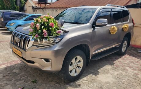 Land Cruiser Prado 150 Wedding Car