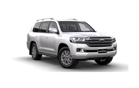 VIP Chauffeur Service: Landcruiser V8 VXR